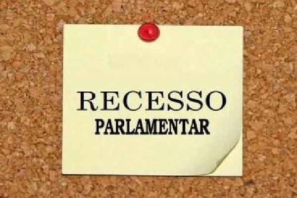 RECESSO PARLAMENTAR